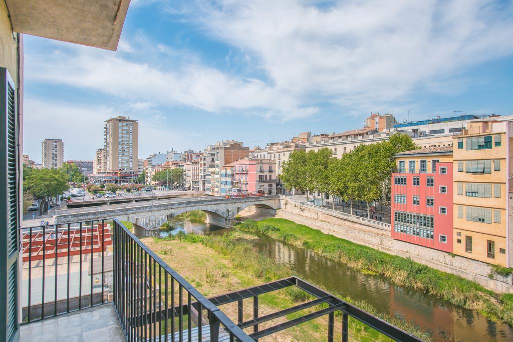 Flateli Rambla 5 3-2 Apartman Girona Szoba fotó