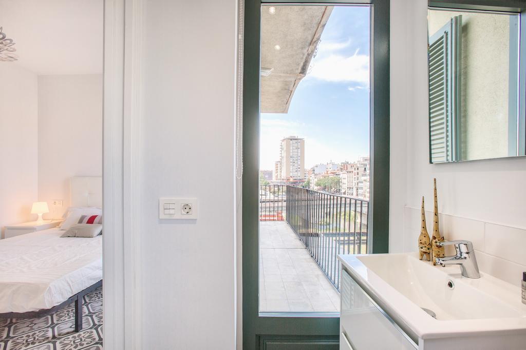 Flateli Rambla 5 3-2 Apartman Girona Szoba fotó